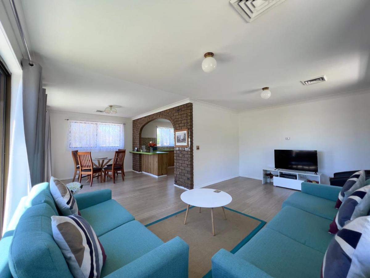 Albury Garden Court Motel Dış mekan fotoğraf