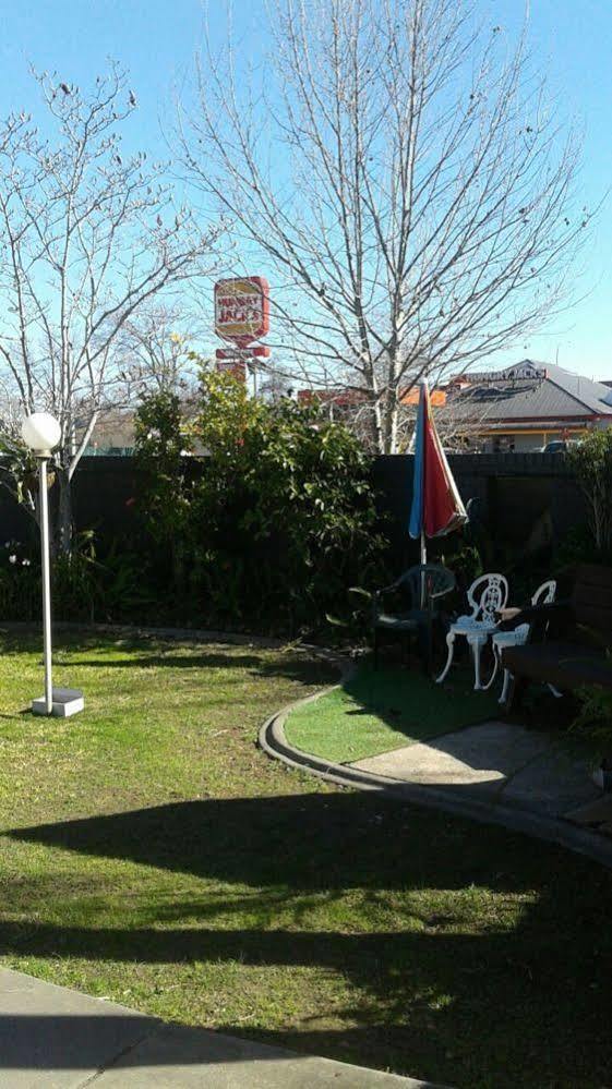 Albury Garden Court Motel Dış mekan fotoğraf