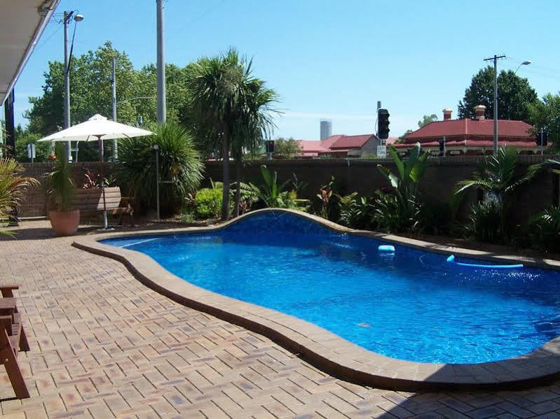 Albury Garden Court Motel Dış mekan fotoğraf